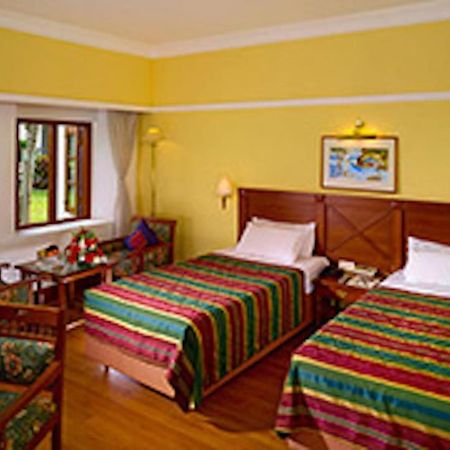 The Mascot Hotel - A Heritage Living Experience Thiruvananthapuram Exterior foto
